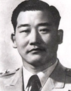 Army General Choi Young-hee picture