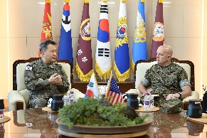 김승겸 합참의장, 美해병대사령관 접견(2023.05.10.) 대표 이미지