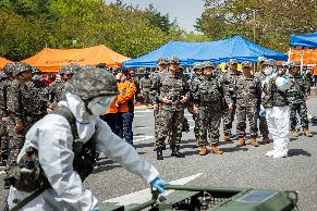 김명수 합참의장, '24년 울산권역 화랑훈련 및 해군작전사령부 군사대비태세 현장 점검 ('24. 4. 18. 목) 대표 이미지